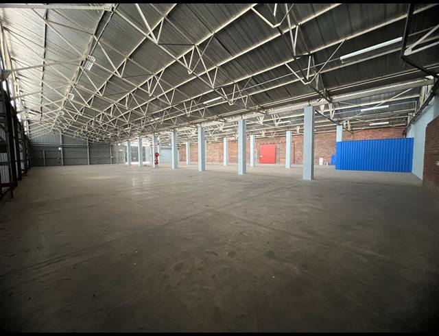 1,600M² WAREHOUSE TO LET IN ALRODE
